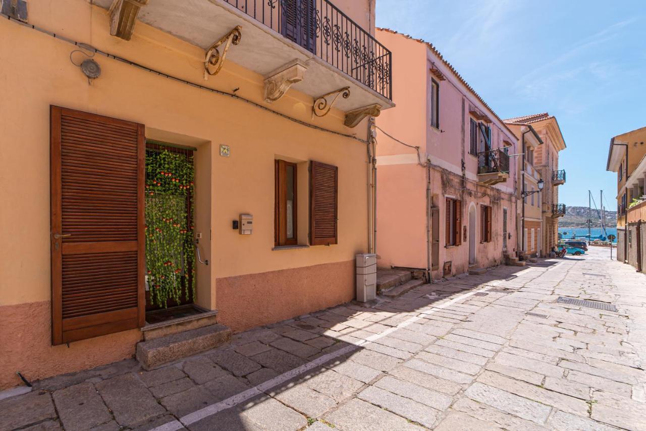 Mono Millelire Apartment La Maddalena  Bagian luar foto