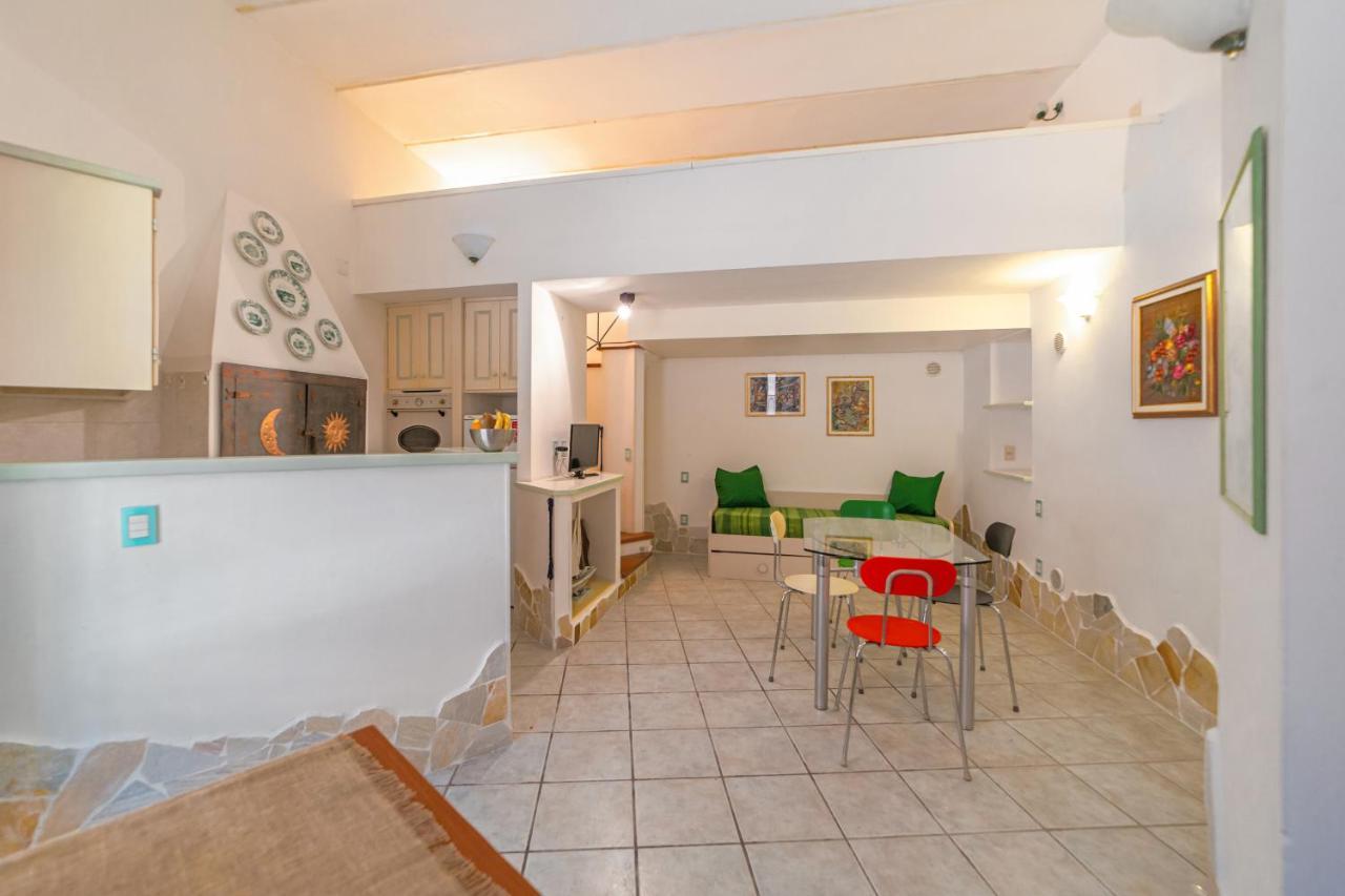 Mono Millelire Apartment La Maddalena  Bagian luar foto