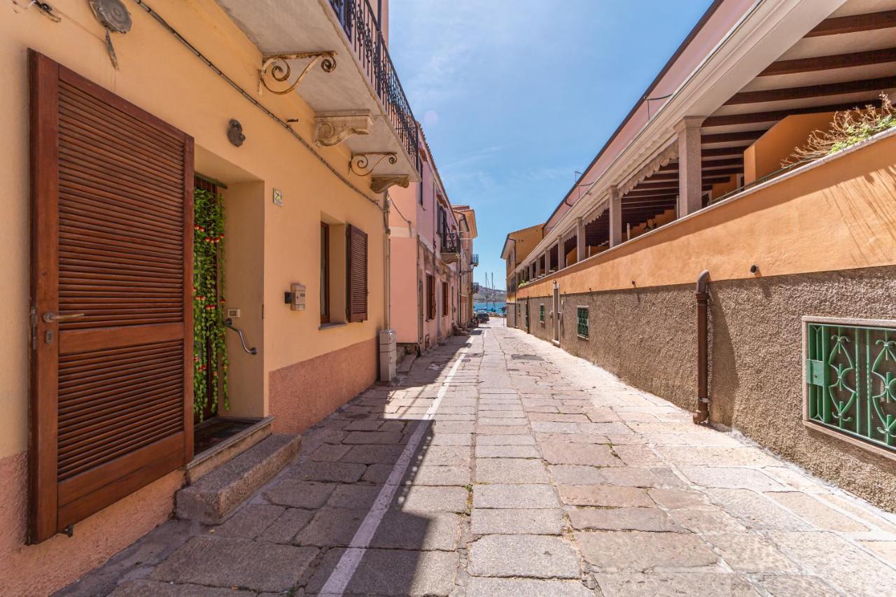 Mono Millelire Apartment La Maddalena  Bagian luar foto