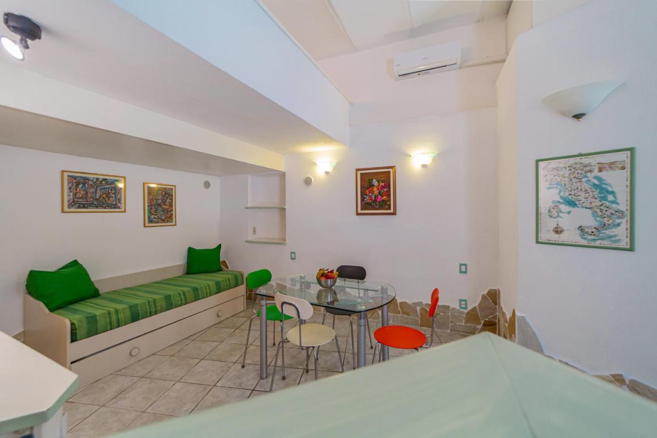 Mono Millelire Apartment La Maddalena  Bagian luar foto