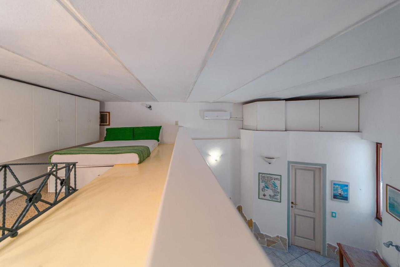 Mono Millelire Apartment La Maddalena  Bagian luar foto